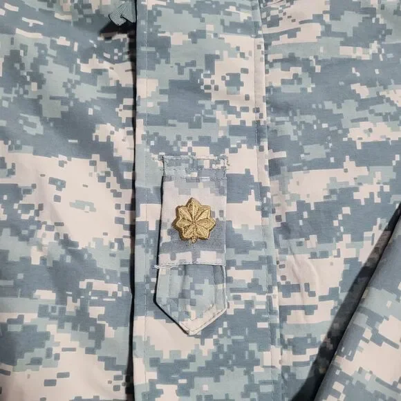 US Army ACU Cargo Pants Mens Medium Regular Green Camo Ripstop Made In USA - Picture 16 of 16